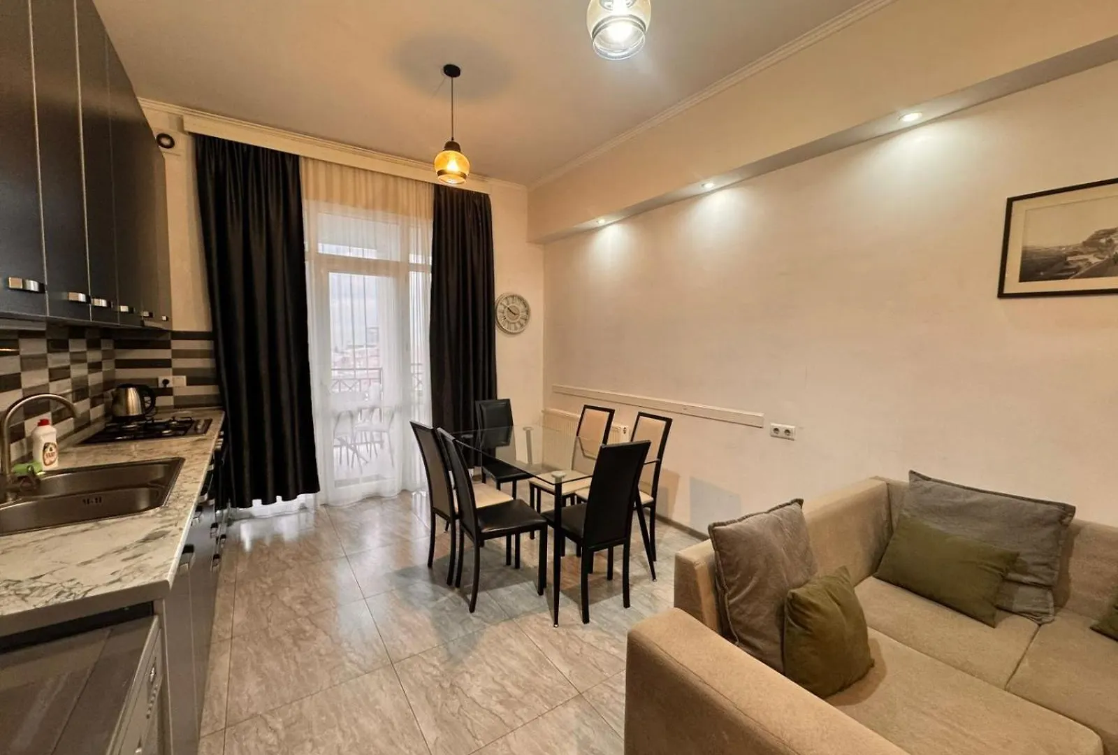 Urban Duo Retreat Διαμέρισμα Τυφλίδα