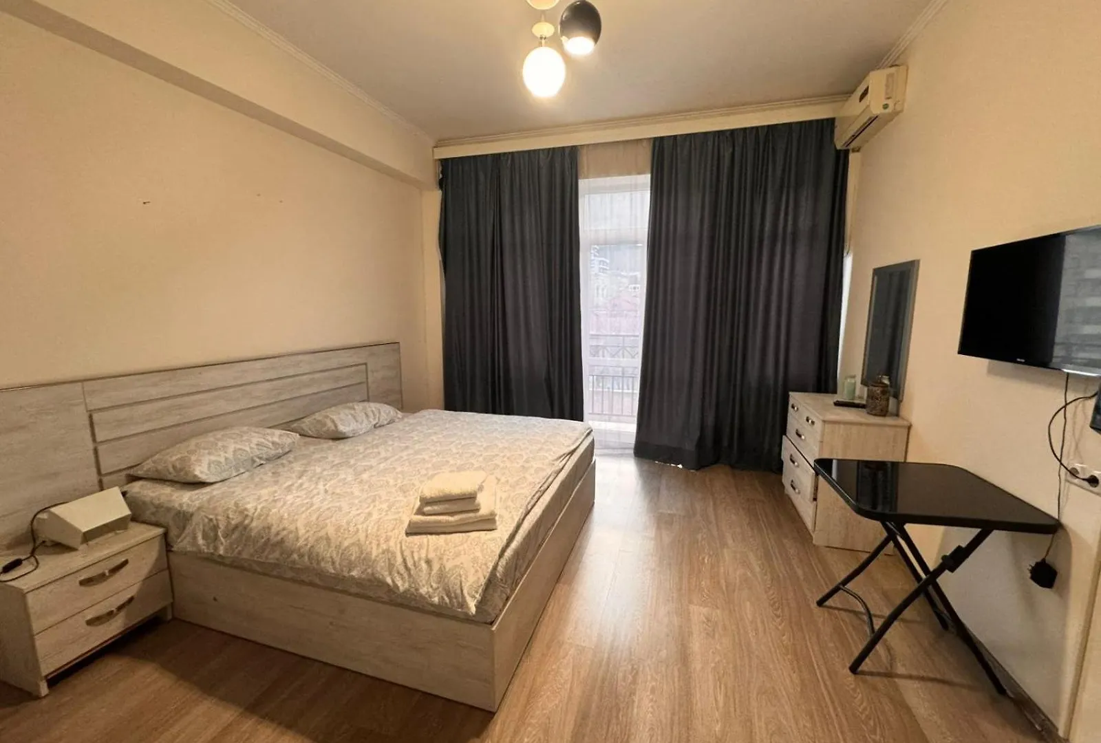 Urban Duo Retreat Διαμέρισμα Τυφλίδα
